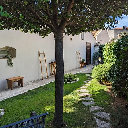 Borgo San Gaetano Bed and Breakfast Bernalda Exteriör bild