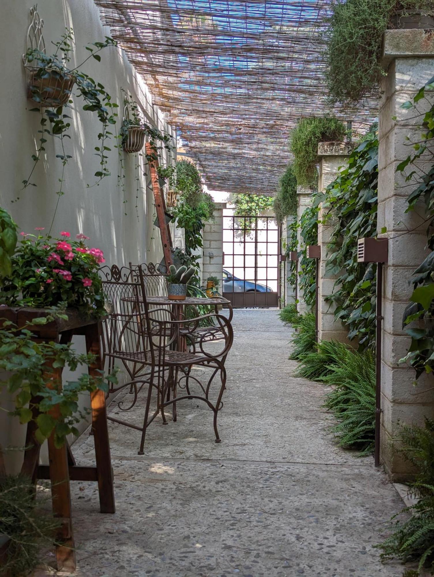 Borgo San Gaetano Bed and Breakfast Bernalda Exteriör bild