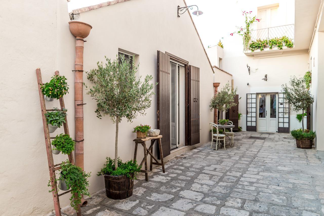 Borgo San Gaetano Bed and Breakfast Bernalda Exteriör bild